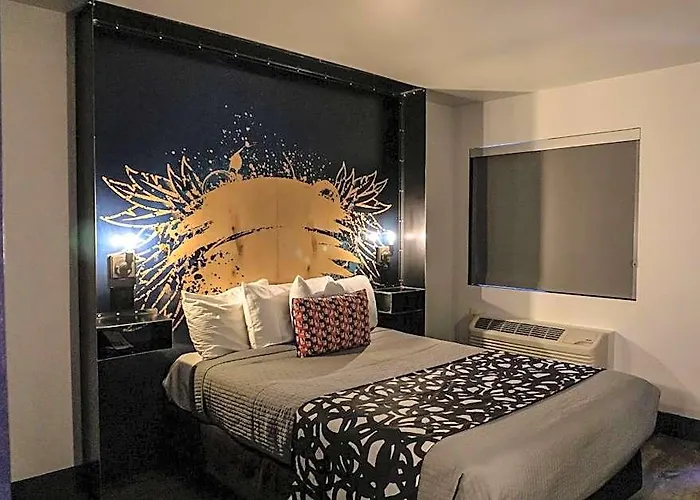 Downtown 3* Phoenix