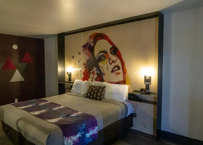 Motel Downtown
